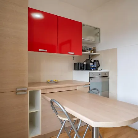 Manzoni Loft شقة